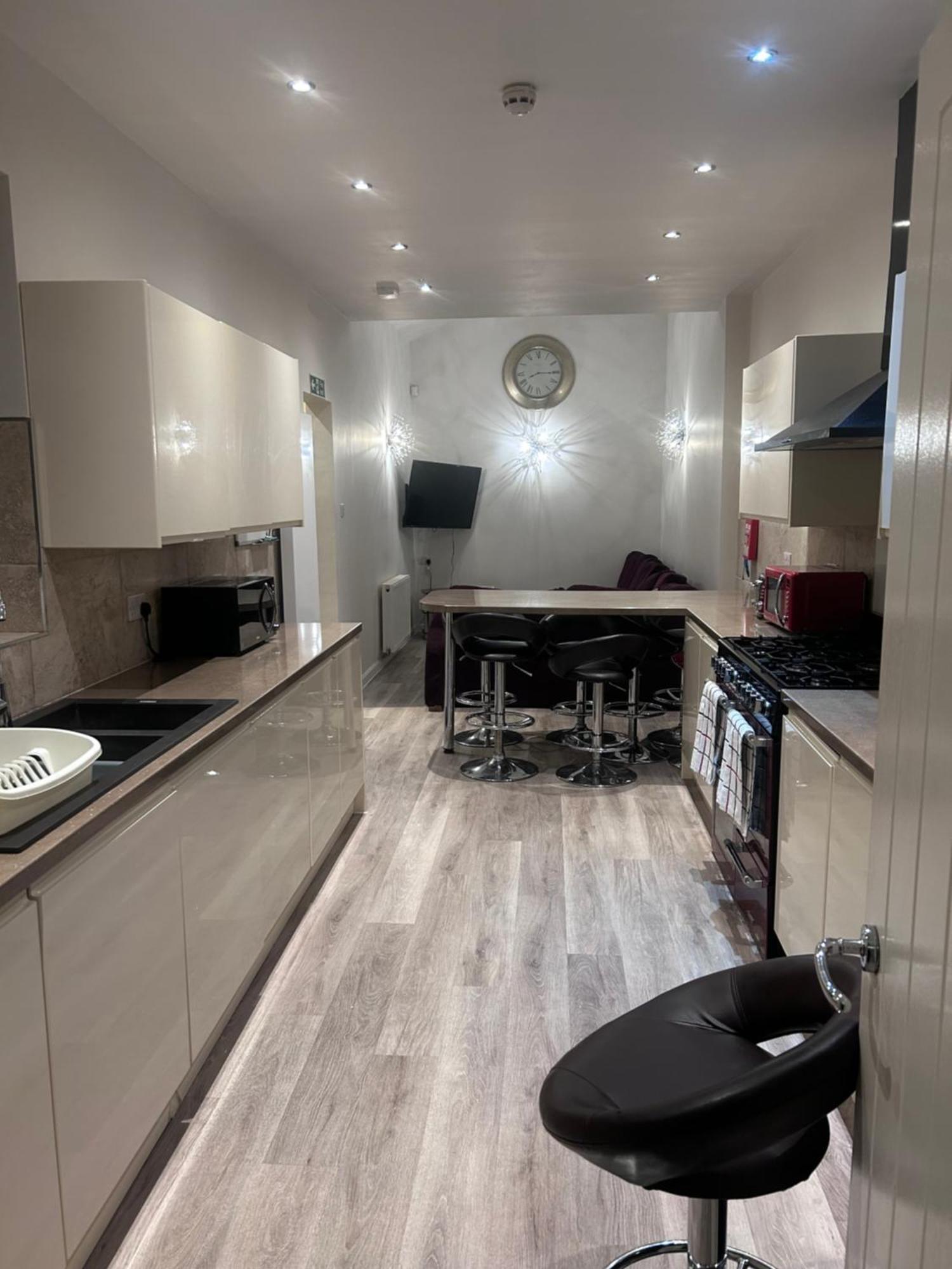 Seafords Guest House Stoke-on-Trent Ngoại thất bức ảnh