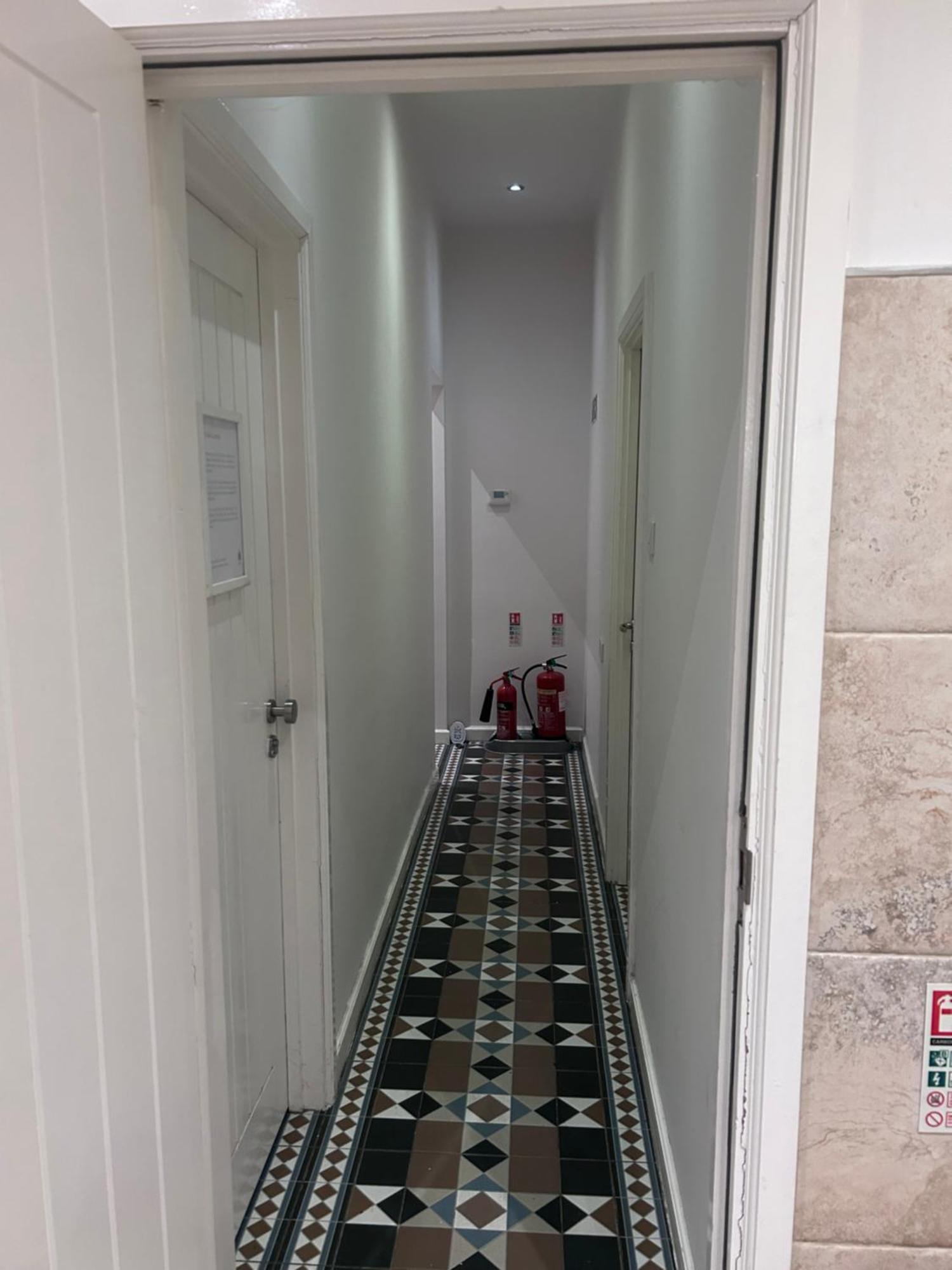 Seafords Guest House Stoke-on-Trent Ngoại thất bức ảnh