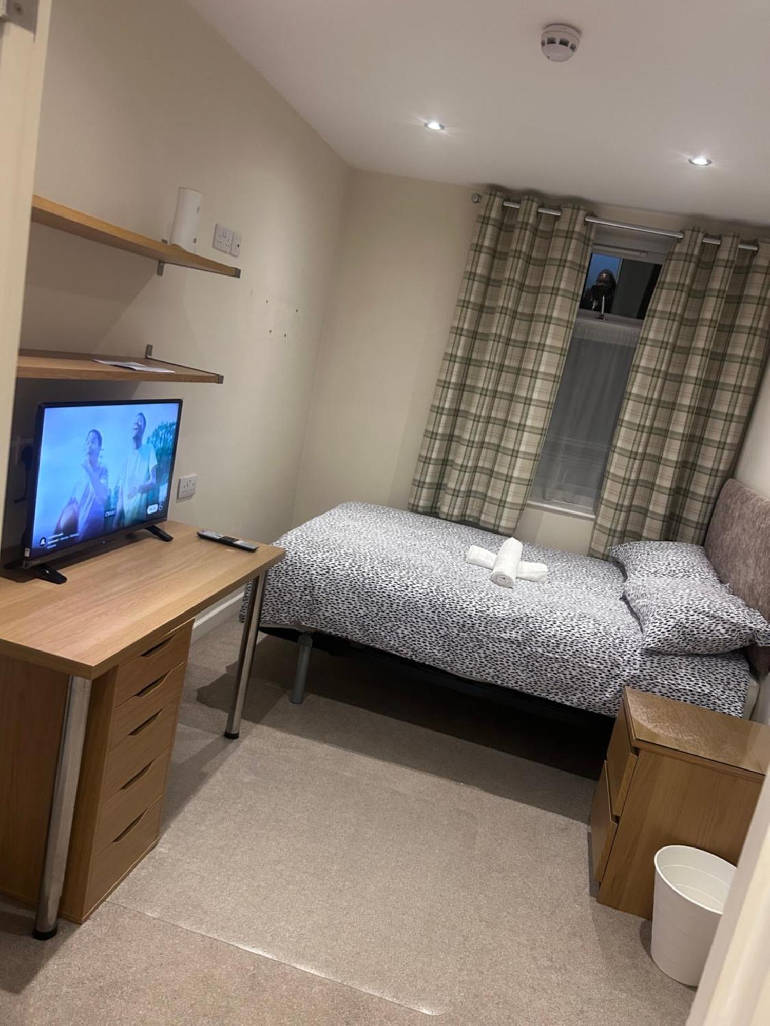 Seafords Guest House Stoke-on-Trent Ngoại thất bức ảnh